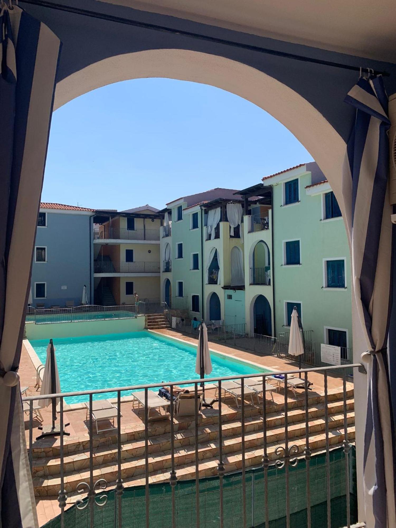 Sea Paradise Apartment Валедория Екстериор снимка